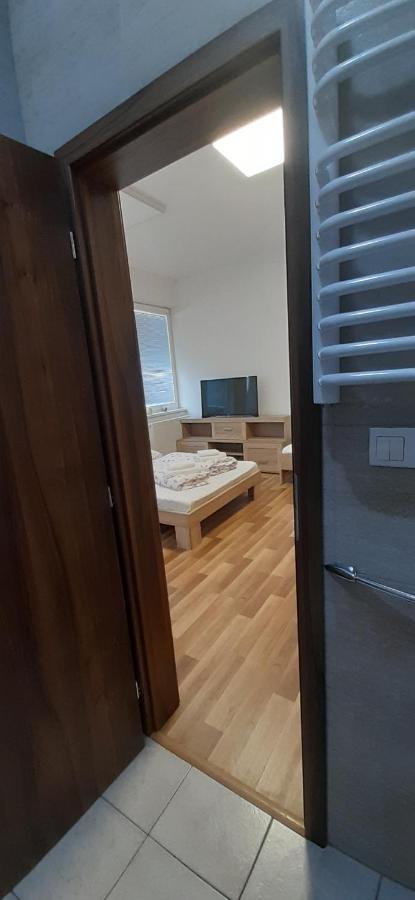 Apartments Modom Liptovsky Mikulas Bagian luar foto