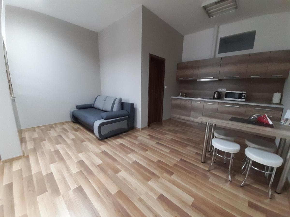 Apartments Modom Liptovsky Mikulas Bagian luar foto